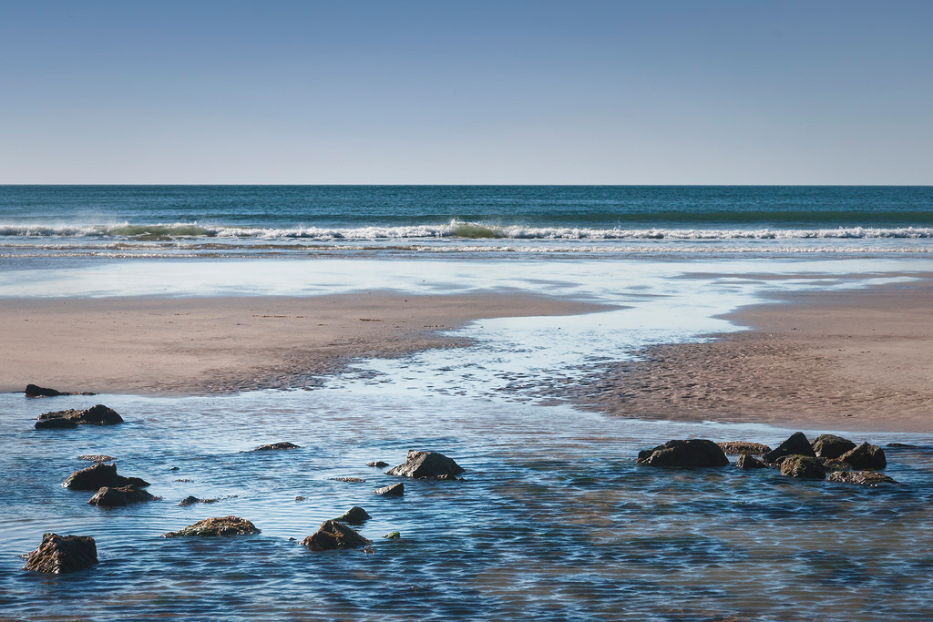 Ynys-Llanddwyn-Beach