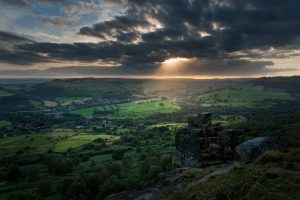 Curbar light